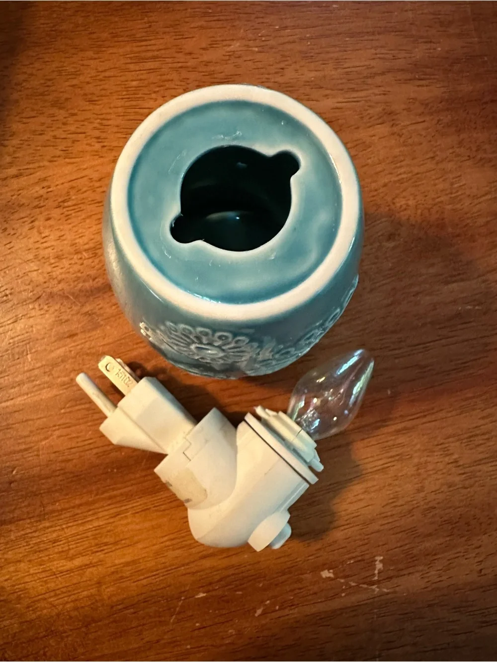 Scentsy Teal Ceramic Plug-In Warmer Cover with Floral Medallions